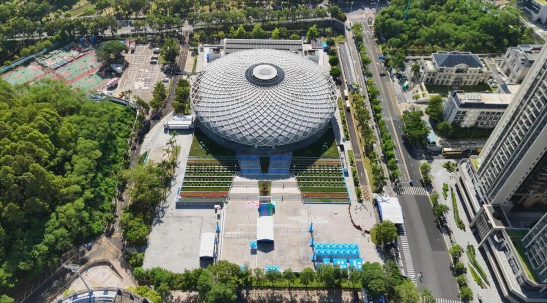 当好绿色盛会“护航者”!宇通环卫助力粤港澳书写“零碳”新篇章 当好绿色盛会“护航者”!宇通环卫助力粤港澳书写“零碳”新篇章