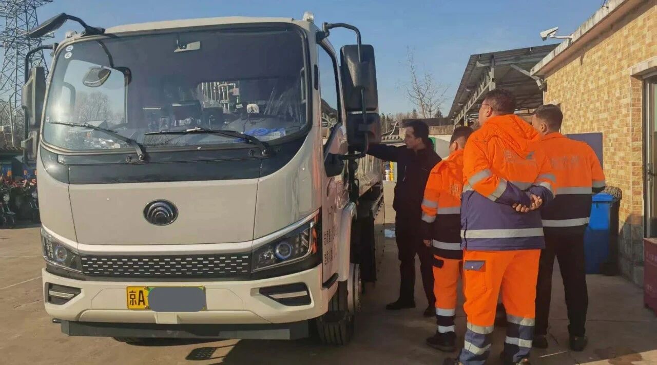 八年匠心護航全國兩會,宇通環衛以高標準交出綠色保障答卷! 八年匠心護航全國兩會,宇通環衛以高標準交出綠色保障答卷!