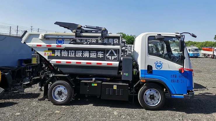 全力备战垃圾分类，南京批量采购宇通环卫新能源车！